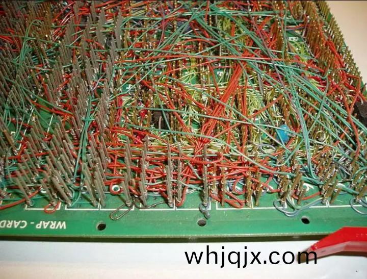 Z80計(ji)算(suan)機(ji)的繞線(xian)揹闆