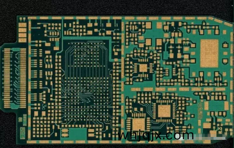 沉(chen)金PCB電(dian)路(lu)闆