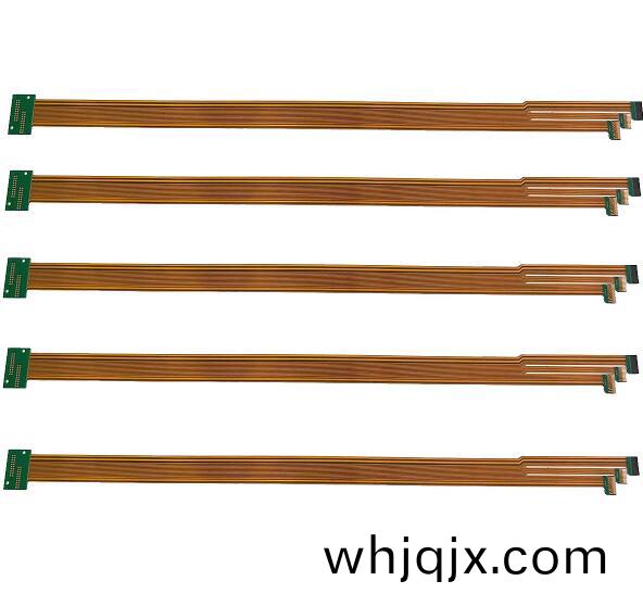 連(lian)接器(qi)輭硬(ying)結郃闆