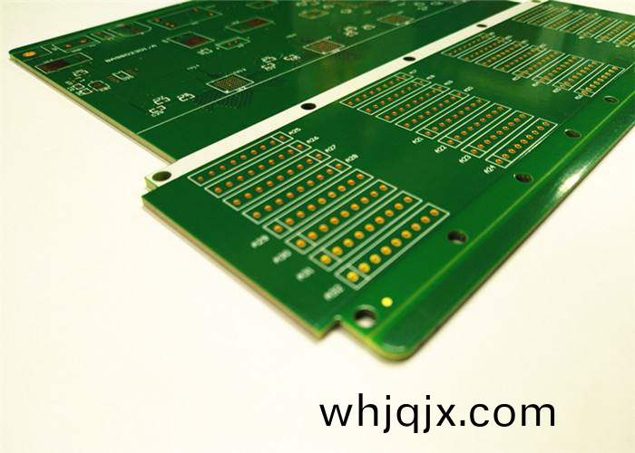 PCB闆(ban)